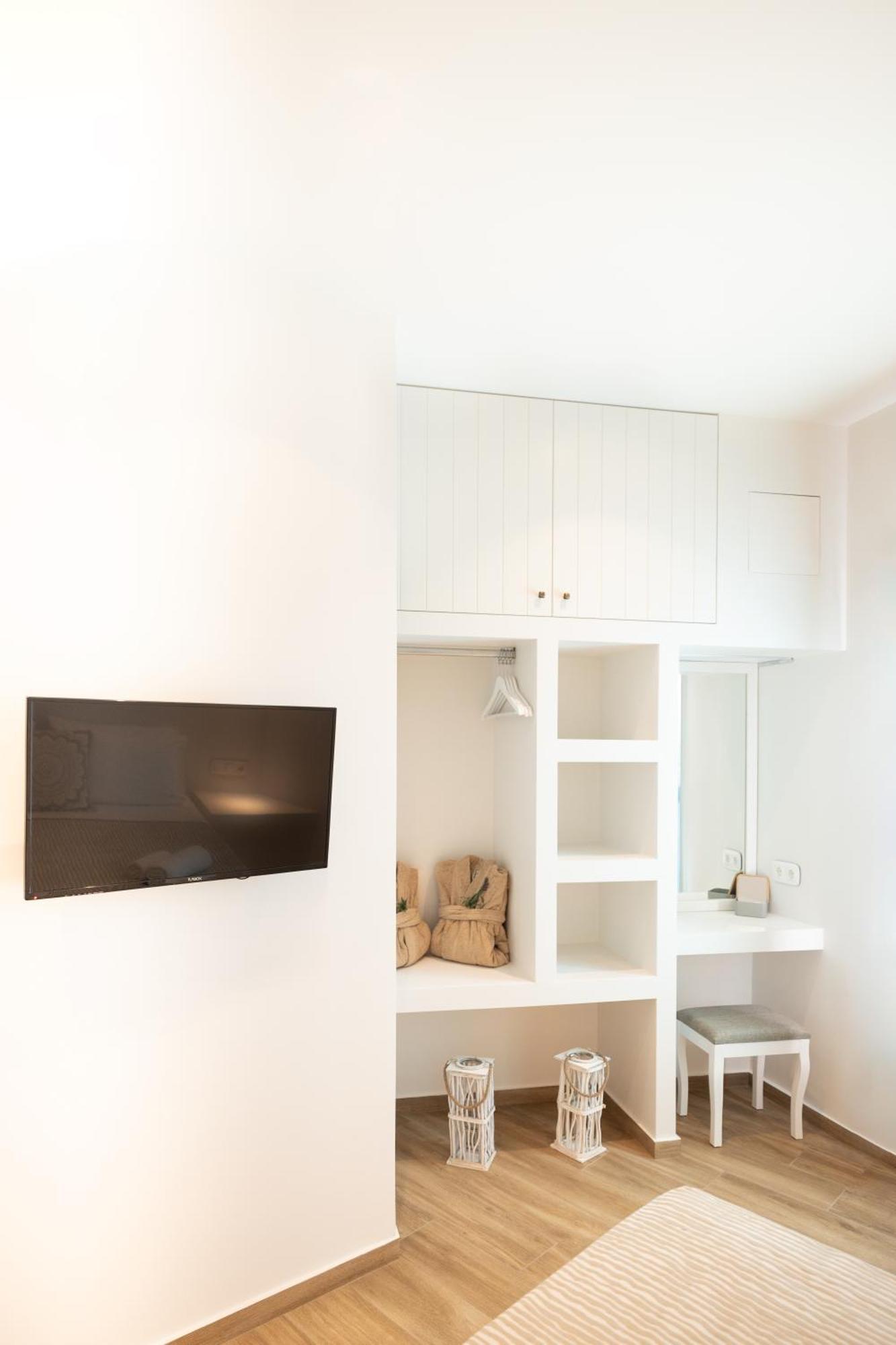 Rodavgi Apartments Ándros Eksteriør bilde